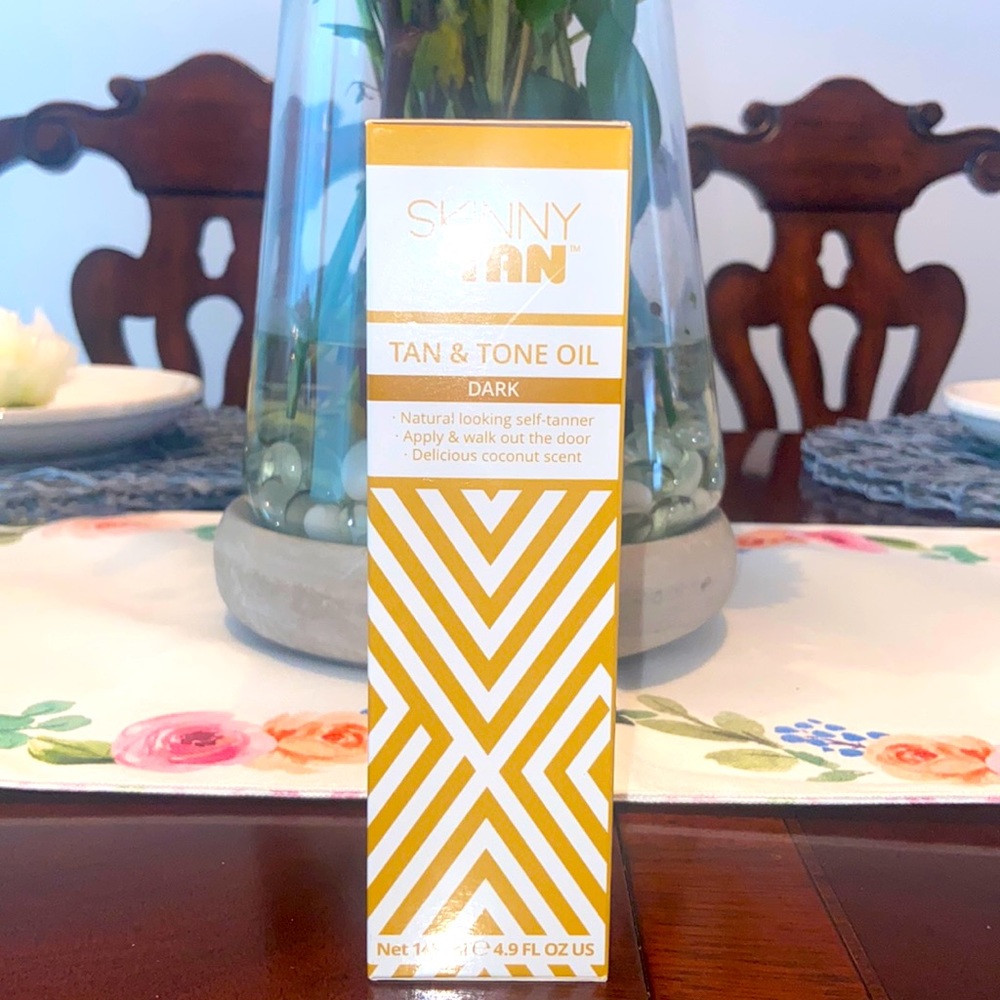 Brand New In Box Skinny Tan & Tone Oil Dark